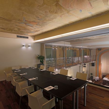 I Portici Hotel Болонья Экстерьер фото